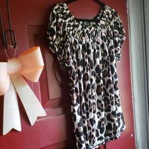 Leopard top